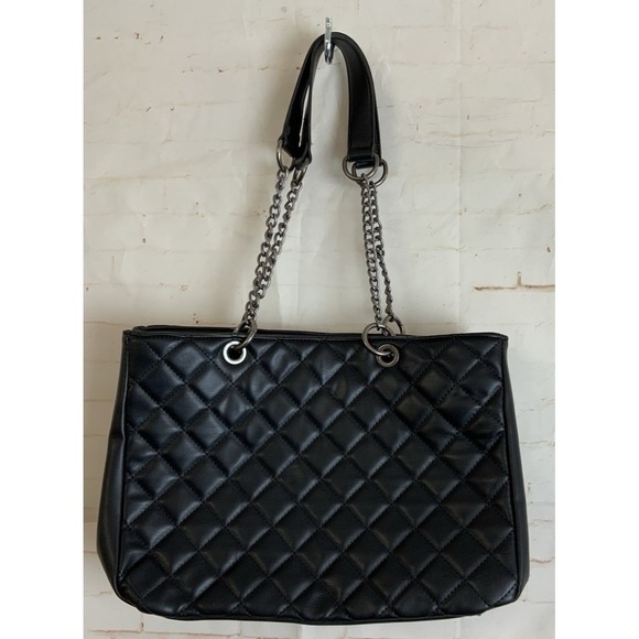 Montana West Select Black Quilted Leather Silver Metal Chain Handle Purse - Picture 2 of 3